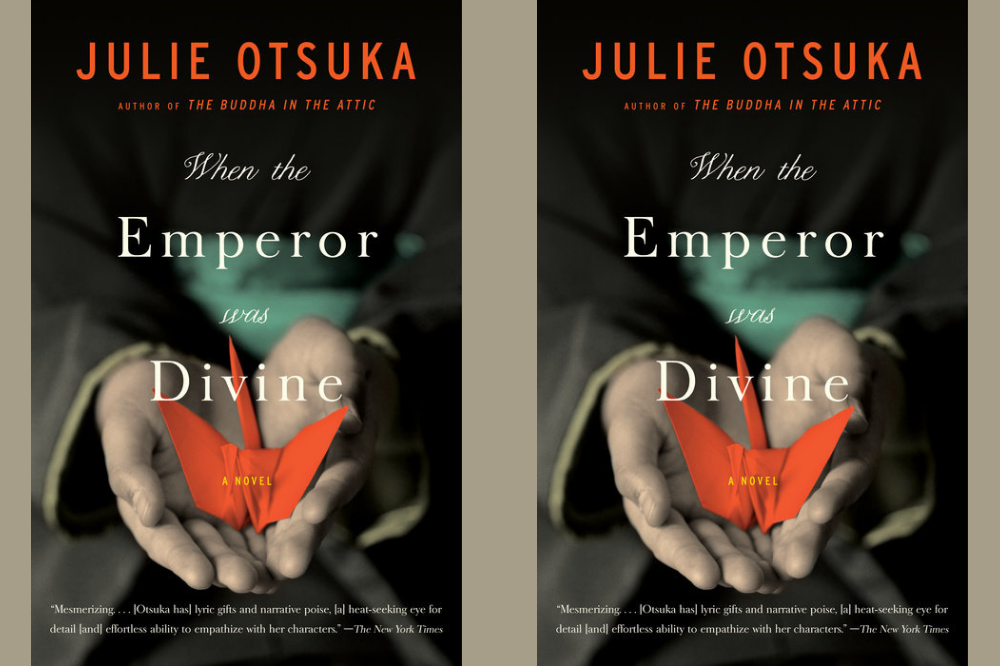 When the Emperor Was Divine: 9780345807274: Otsuka, Julie: Books 
